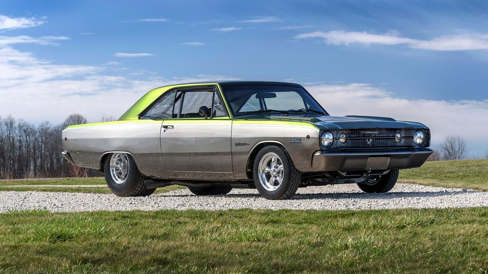A perfectly executed old-meets-new muscle car mashup could earn this Hemi-powered '68 Dodge Dart a Super Stock–style payoff.