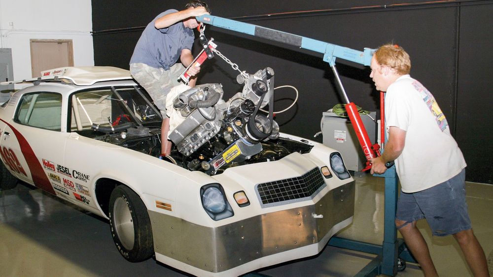 004 david freiburger engine hoist