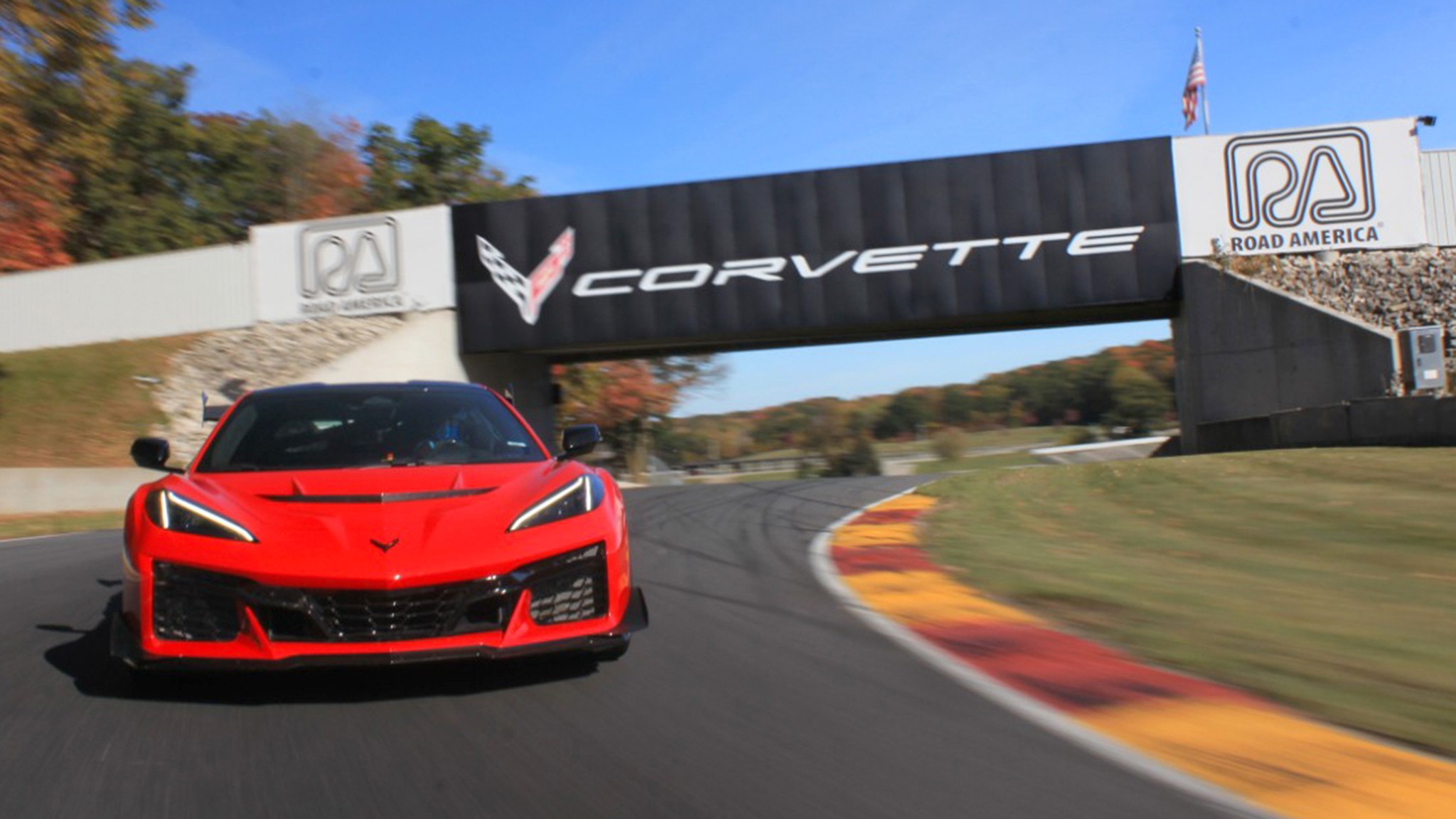 004 GM News Nurburgring Ring Corvette C8 ZR1 ZR1x Lap Time Teaser Record