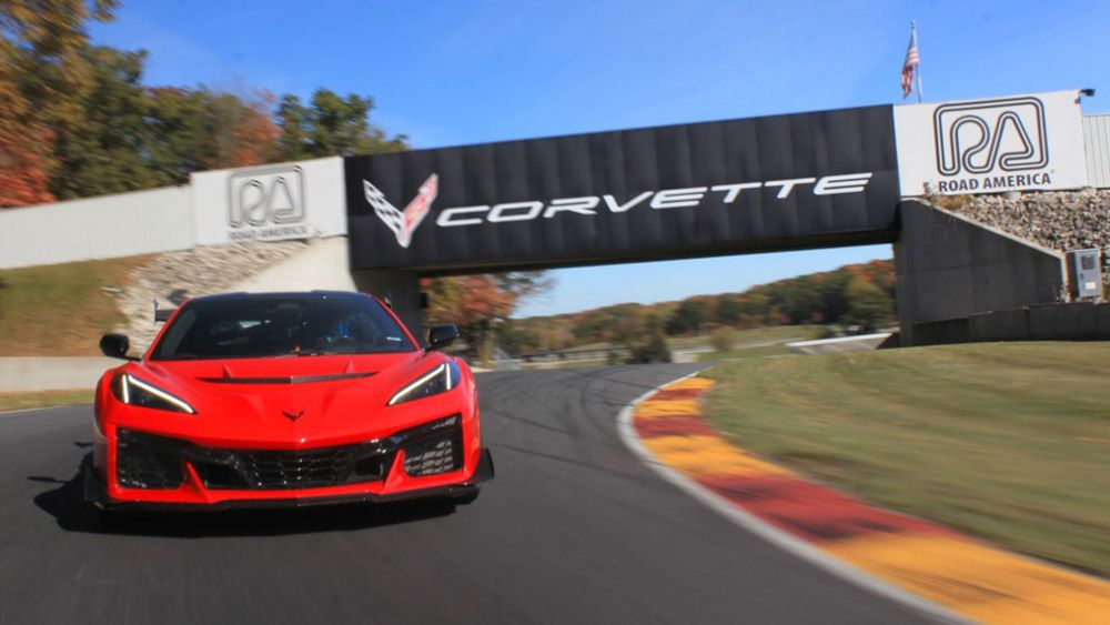 004 GM News Nurburgring Ring Corvette C8 ZR1 ZR1x Lap Time Teaser Record