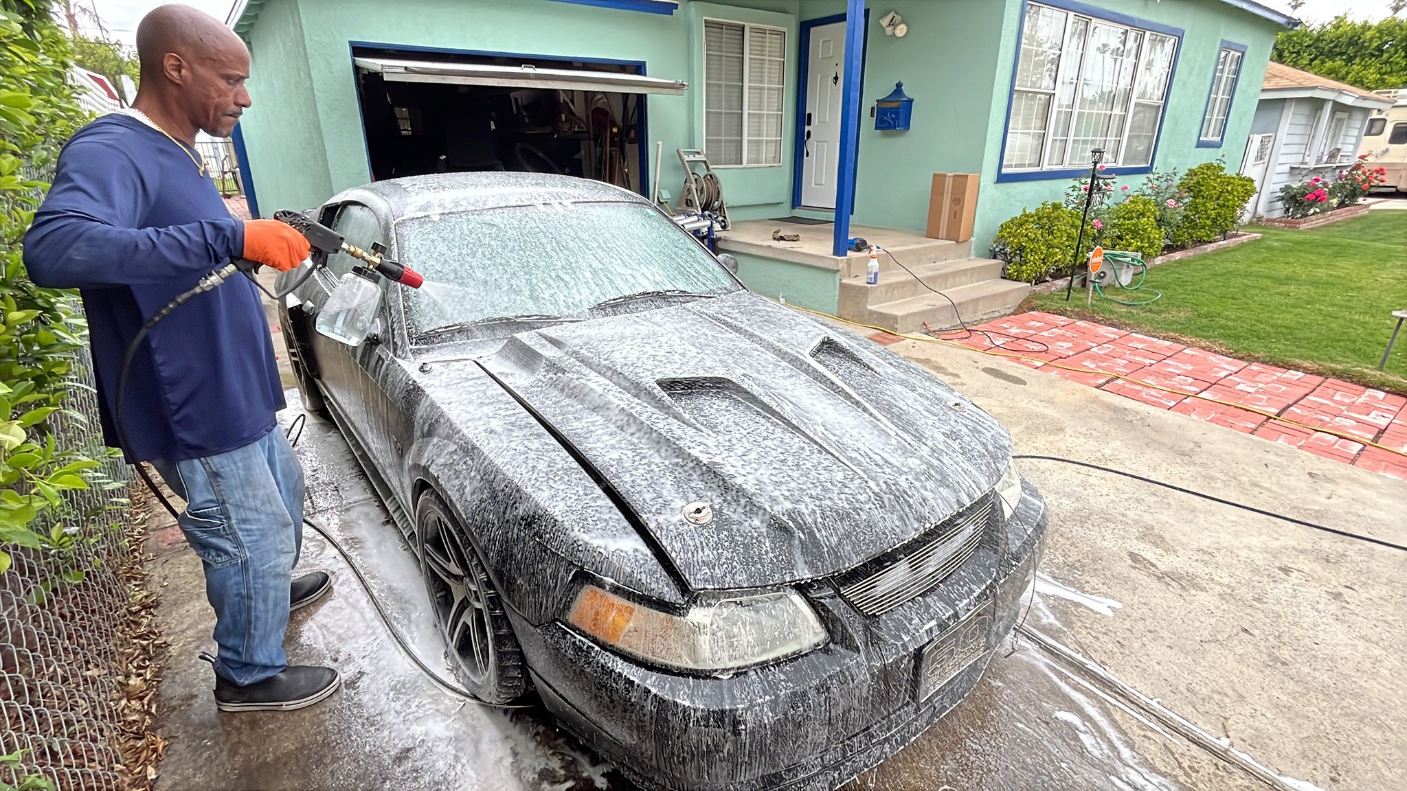 009 2002 ford new edge mustang gt build part 2 cleaning project black beauty soap